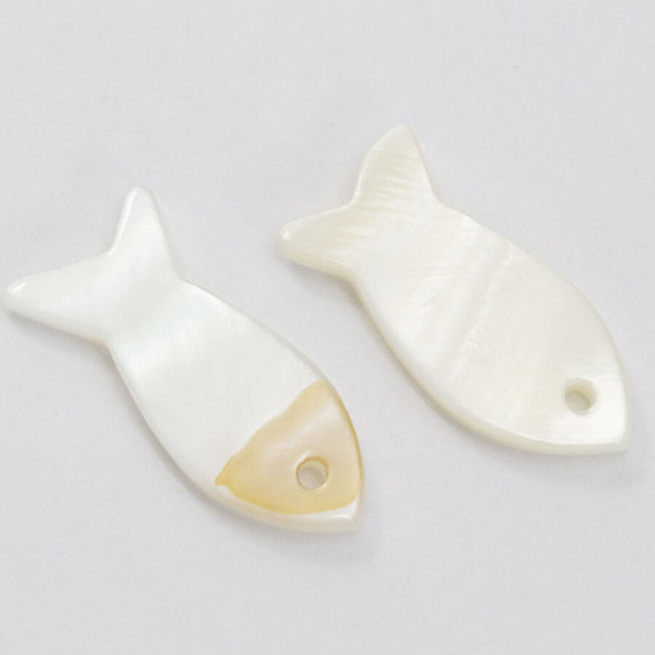 10x19mm IRIDESCENT CREAM Mother of Pearl FISH CHARM